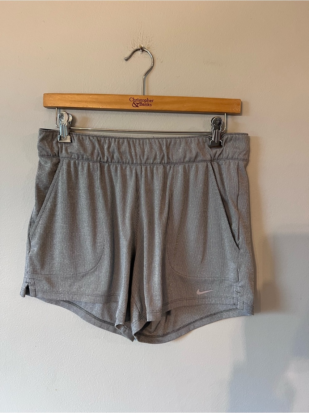 Nike Women's Light Gray Athletic Training Shorts